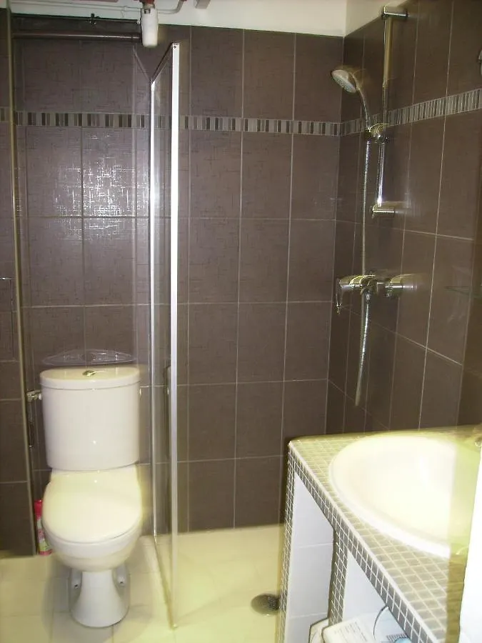 2 Pieces Faubourg Saint Germain Paris 7 Apartment 0*,  France